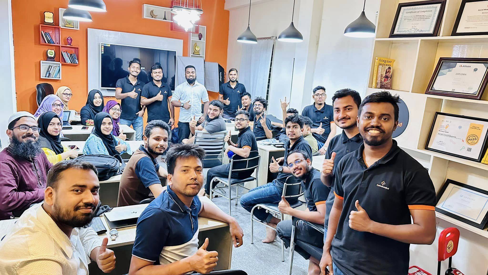expert codemanbd team offers the best freelancing courses in BD